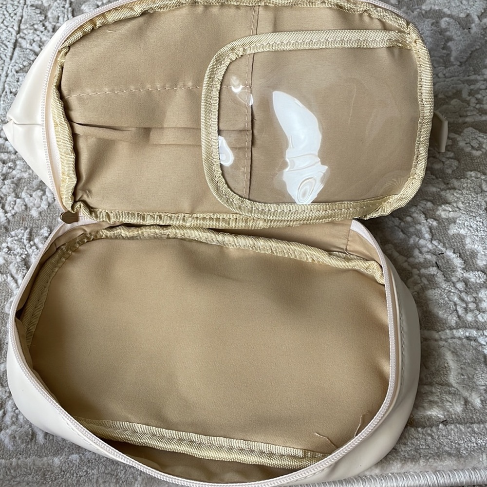 Viral makeup bag as seen on TikTok. - Picture 2 of 3
